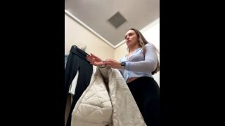 Luxe La Fox Teases As Naughty Step Sister Sneaks Into Your Bed For A Steamy Video Fetish Luxe La Fox, Luxe La-6