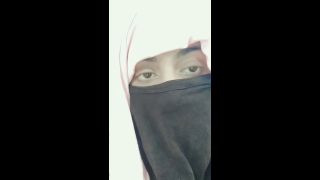 JELLINQ - Meet with hijab girl-2