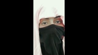 JELLINQ - Meet with hijab girl-7