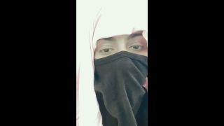 JELLINQ - Meet with hijab girl-8