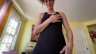 6213 Best Friends Stepmom Has A Huge Ass Swallows Dick In Rip...-2