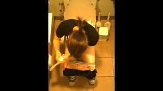 video 42 Womens Western style toilet | hidden camera | webcam -9