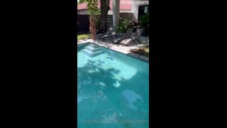 Scarlett Scarlett Kisses Tease Cock POV Style in the Swimming Pool Video  car fuck-1