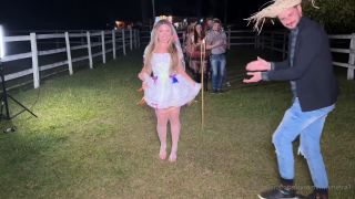 Yasmin Mineira 0hffq9lgm36qgk9zc5hlt source-1