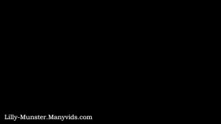 Lilly Munster Step Mom Sucks You While Daddy Fucks Her Onlyfans (Pornstar)-9