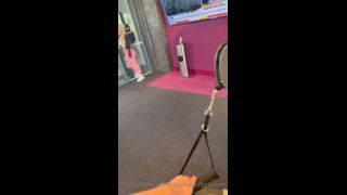 Summer Brookes - Met A Porn Actress At The Gym And Fucked Her Full HD-1