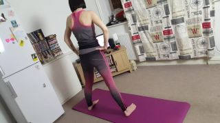 porn video 44 macro fetish fetish porn | camilla_tootsie 27-04-2020 Yoga is good for the mind and soul my soles look soft. goddess hard at work. | femdom-6