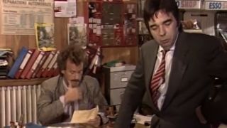 Best Blowjob Under-the-Desk Treat-9