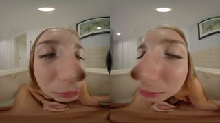 Video Squirting Stepdaughter Joins Bath With Stepdaddy: Macy Meadow...-1