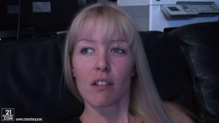 Sweet Sophie Moone & Cameron Cruz Hot Parisian Shoot Reveale-5