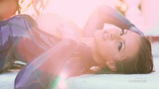 bianca-beauchamp 2018 catalicious-720.-5