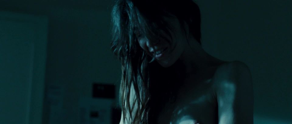 Charlotte Gainsbourg – Persecution (2009) HD 1080p - (Celebrity porn)