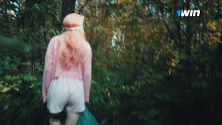Video Cutie Lesbian Got Lost In The Forest And Ran Into Lesnek s Di...-1