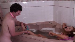 Amadahy in Cuckold Serves Princess while Taking Bath 720p-4