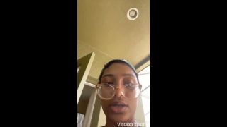 Masturbation porn Masturbating Naturegyal Teases Her Pussy In Steamy Shower Video-3