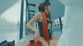 Daring Kiara Masturbating in Front of Stranger on Public Hotel Toilet-3