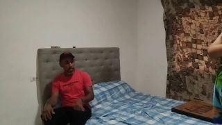 Adribella69 - Repartido de pizza afortunado.Colombiana de gran culo se deja folla duro su coño.-2
