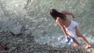 clip 31 Voyeur sex in public places beach on voyeur -2