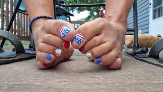 imtnfootlvr2 - Would you suck my toes?-0