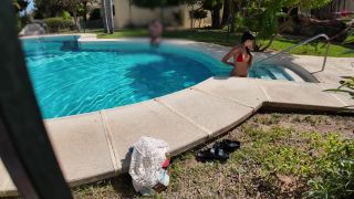 Daring Kiara – Voyeur Watching Me Masturbating at Public Hotel Pool-0