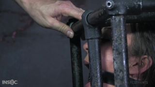 online xxx clip 35 TABLE TALKS - bondage - handjob porn sophie dee femdom-6