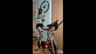 Lola Noir - Latex Training.-0