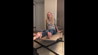 LegitTickling Dakota Tickles Carolyn(Fetish porn)-4