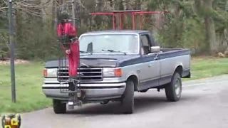House of Gord19 07 26 Moxxie Maddron - Spinning Truck Cage (Scene)-2