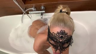 Pretty woman and deepthroat mood Blowjob!-6