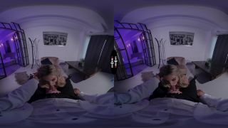 Kat Squirt - Squirt Is A Science - DarkRoomVR (UltraHD 2K 2021)-2