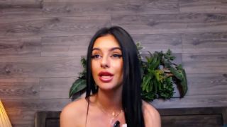 Slim Brunette's Sexy Bare Scene - Must-See Moments Uncensore-8