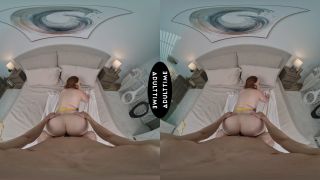 Summer Hart - Up Close VR with Summer Hart - UpCloseVR, AdultTime (UltraHD 4K 2024) New Porn-7