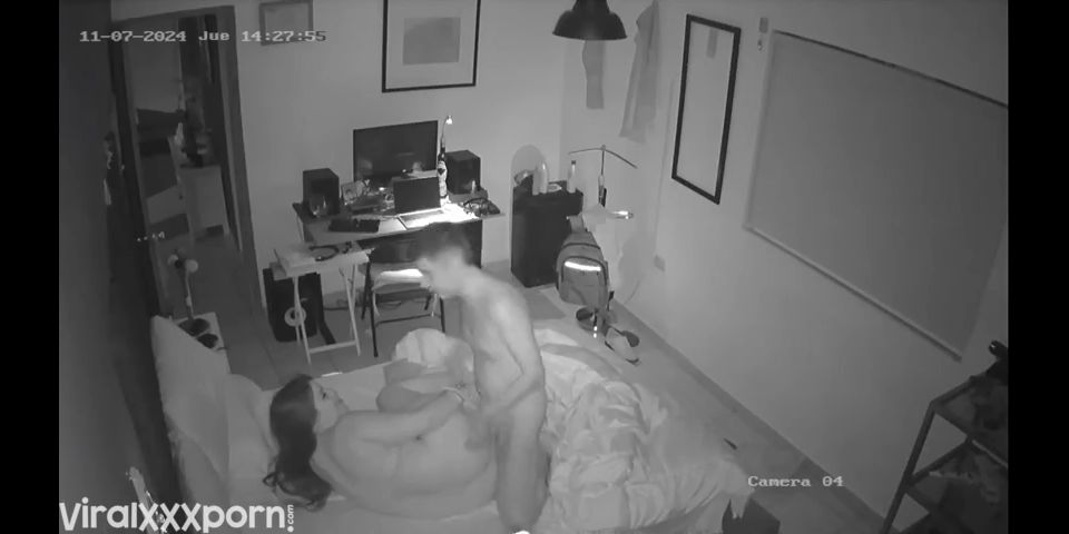 Big Ass porn Curvy Goddess Caught in Intense Sex Video on Cam 
