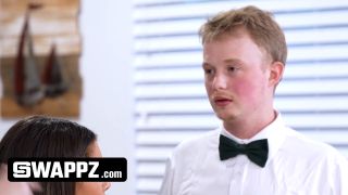 6220 Cougars Catfished Into Filthy Swap-4