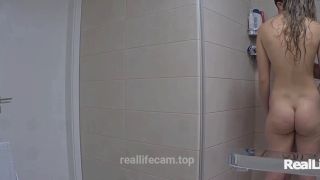 Reallifecam - Barbie And Ken Have Hot Blowjob Sex From Behinde In The Shower 30.09.2024 676P - Voyeur-9