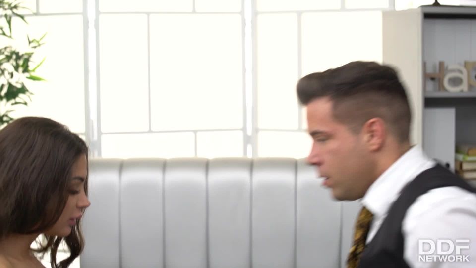 Susy gala – sultry spanish chica gets a position on her boss’ staff (2021)