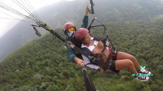 [Amateur] Mariana Martix squirts while paragliding-2