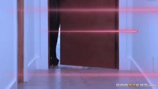 Madison Ivy More Than Just A Pretty Face (Big Tits porn)-7