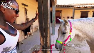 Josy - Black - SINNLICHE POOL - MASTURBATION IN ALICANTE - Amateur-3