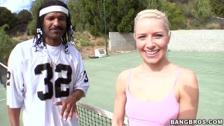 Anikka Albrite - Blonde gets her pussy opened up-1