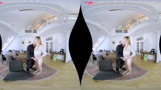 porn clip 21 Lucie Sparkle The Horny Hypnotist on shemale porn -2