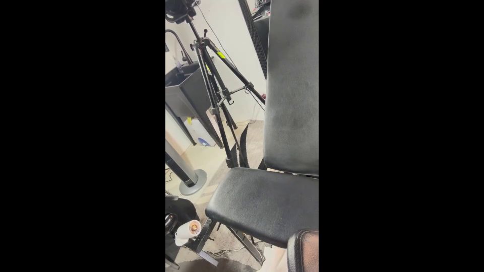 Strapon Action: No Safeword Buttfuck Femdom POV FullHD Thril