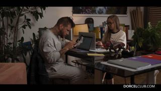 Mariska Invitation To Anal Delight (MILF porn)-3