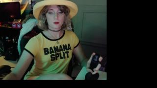 Shemale Webcams Video for July 17, 2019 – 06 Shemale-3