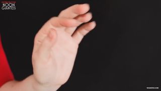 Noon Giantess - Her feet, twin thrones of death and might, Stained (Fetish porn)-5