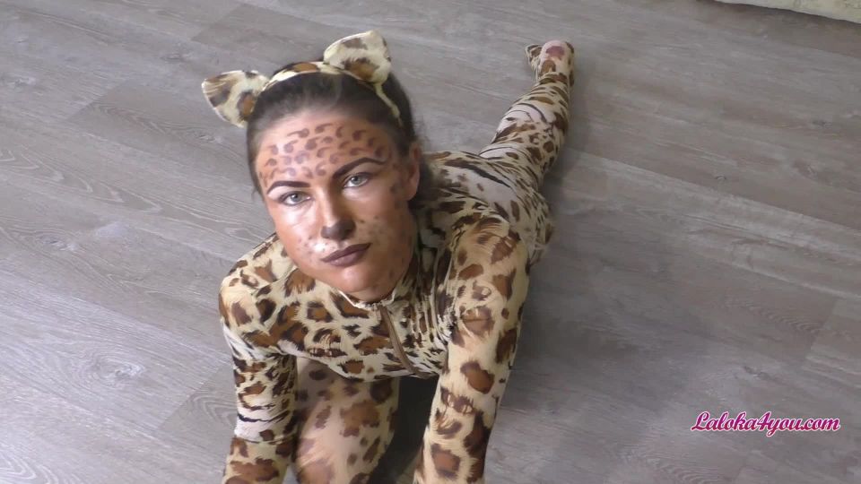 Pt 3Laloka4you - Sexy Babe In A Tigress Costume Sucks Her