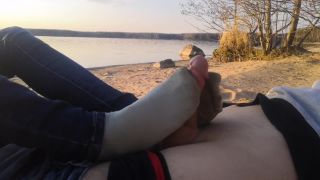 Oksifootjob – Public Footjob And Socksjob On The Beach 1920×1080 HD Foot-3