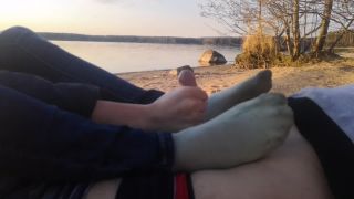 Oksifootjob – Public Footjob And Socksjob On The Beach 1920×1080 HD Foot-6