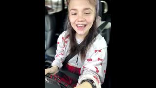 fetish Sara Retali, Sara Sara Retali Teases Huge Assets in Must-Watch Outdoor Skate Park Fuck Video-3