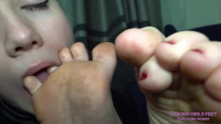Part 1 Licking Girls Feet - ELENA - You wanted my bare feet, didn't you - PART 2 (4K)-5